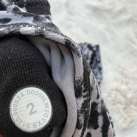 Lululemon Align Pant II 25" High Rise Leggings Urban Block Ice Grey Black size 2 - Picture 7 of 14